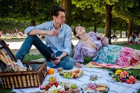 Parisian Romantic Picnic