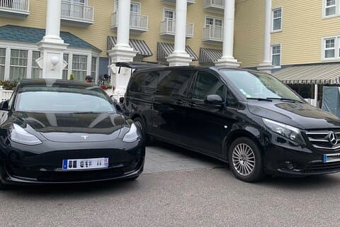 Private Transfer ORY/CDG Airport Disney - One Way
