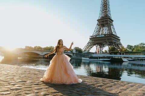 Solo photoshoot by our local photographer in Paris
