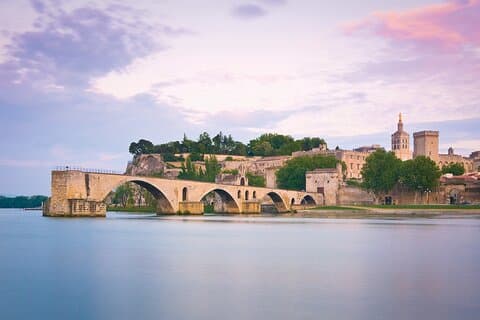 7 Day French and Spanish Flavors Loop Tour from Paris