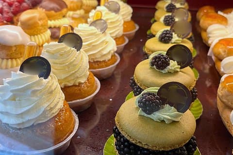 French Pastry Walking Tour in Nancy with Local Guide