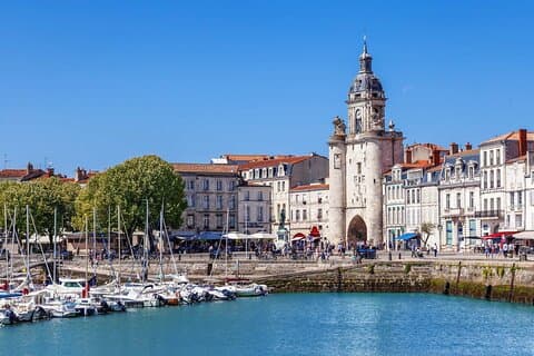 La Rochelle: Old Town and Maritime Heritage Private Tour