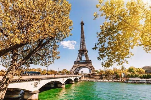 Paris: Your Perfect Private Custom Tour 5h in the heart of Paris