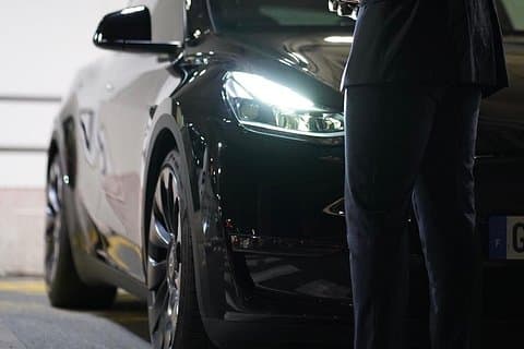Premium transfer Paris or airport to Le Havre