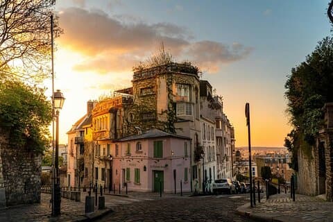 Montmartre Walking Tour Art History and Local Tastes