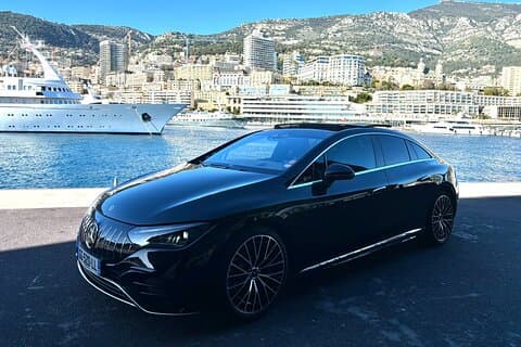 Mercedes EQE — Monaco Port
