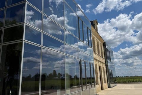 Wine Tourism high tech and Innovation in Bordeaux
