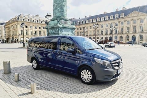 Private Transfer Airport CDG Orly to Paris by Minivan 7pax