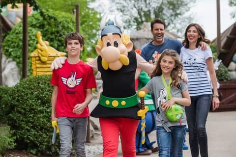 Asterix Theme Park Transfer from Paris with Optional Entry Ticket
