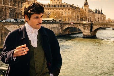 Unique Notre Dame and Medieval tour: Travel in time w/ Edgar Poe