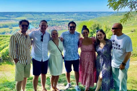 Champagne vineyards & cellars tour with Sommelier from Paris