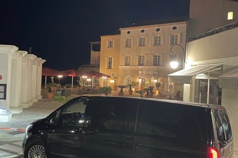 Private transfer van from cruise ship to Marseille airport