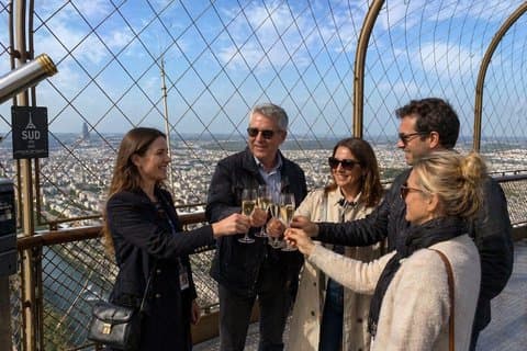 Eiffel Tower Private Tour up to the Summit with Champagne