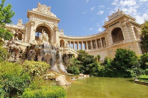 Scenic Drive in Marseille with a Private Driver