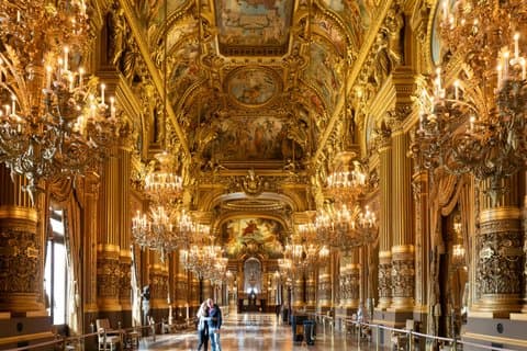 Paris: Perfume Workshop, Palais Garnier & Lunch Tour