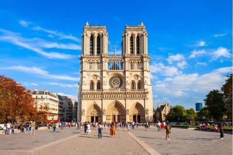 Paris Notre Dame Tour with Macaron, Crypte or Cruise Options