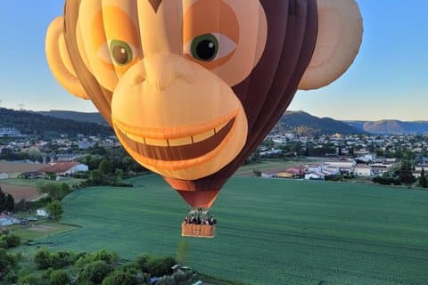 Hot air balloon flight near Aix en Provence
