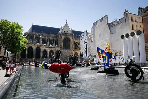 Paris Private Family Tour : Landmarks, Games and Kids Museum