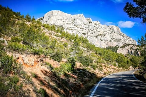 Aix-en-Provence, Wines of Mt Sainte-Victoire, Cézanne's Landscape