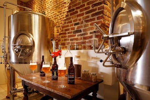 Historic brewery visit beer tastings in Lille