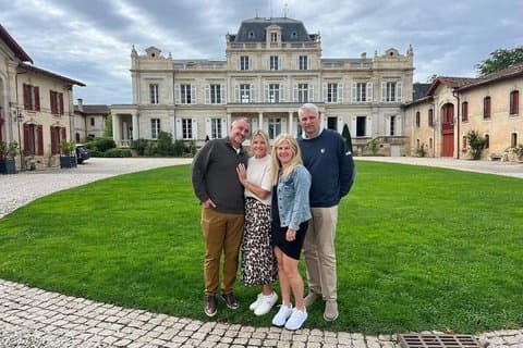 Médoc Afternoon Wine Tour - 2 Wineries & Gourmet Tastings