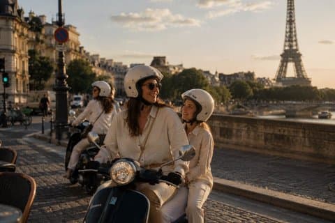 Paris by Vespa: Private Guided Self-Drive Experience