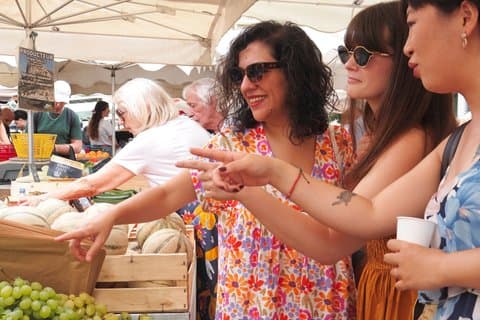 Food Tour in Nice's Libération Market with Local Tastings