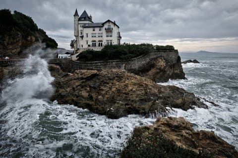 Biarritz Historical Landmarks Tour