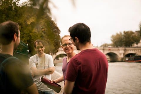 Guided tour of criminal Paris