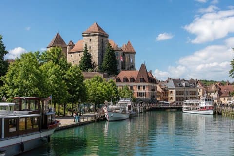 Podcast Tour Annecy The Rome of the Alps