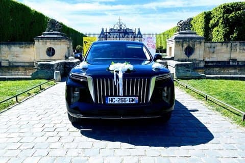 Private Luxury Chauffeur for Weddings and Photoshoots in Paris
