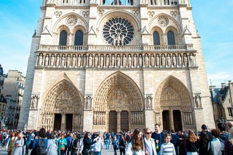 Notre Dame and Ile de la Cite Legends Walking Tour