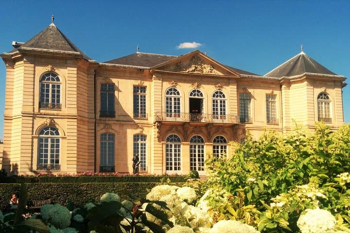 Eiffel Tower district : Food tasting, Invalides & Rodin's gardens