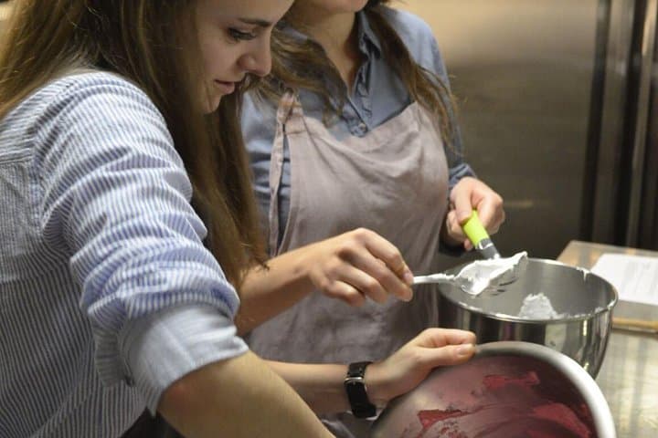 Master the key steps of a successful macarons