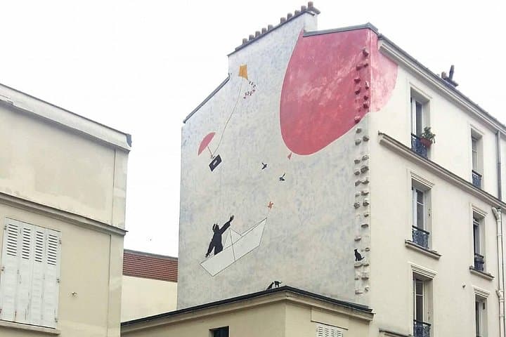 Private Street Art 2-Hour Guided Tour in Paris