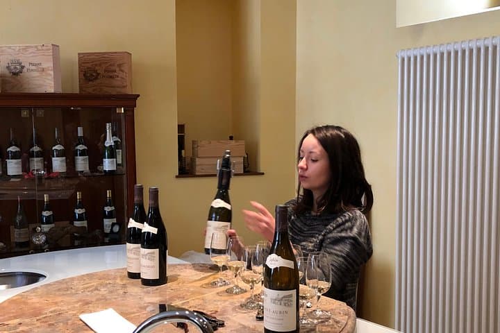 Wine tasdting