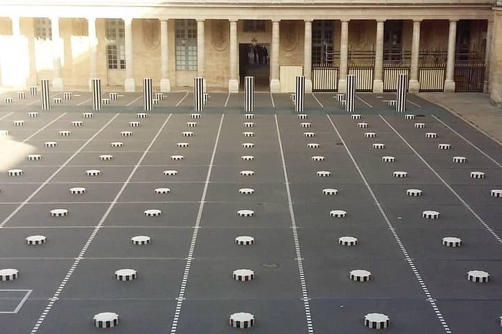 Private Covered Passages & Palais Royal Gardens 2-Hour Tour