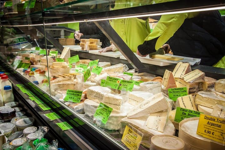Parisian Gastronomy and Culture: Montmartre Food Walking Tour