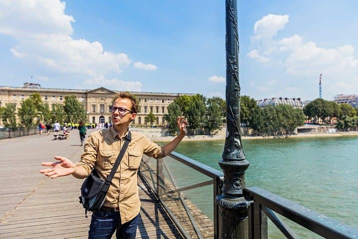 Paris City Center Tour with Notre Dame Semi Private 12ppl Max