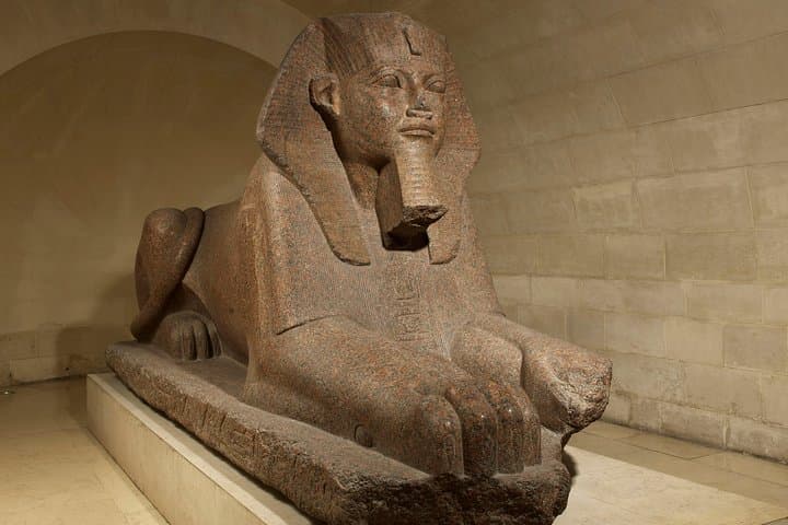 Guided Tour of the Louvre Museum with Seine River Cruise Ticket