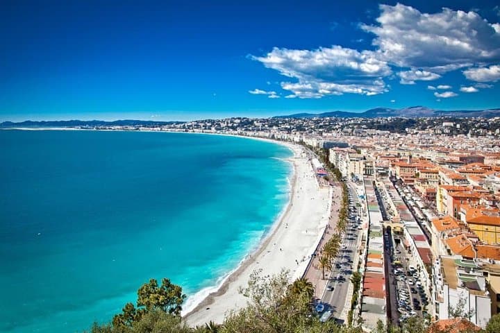 Reach Nice city stress-free