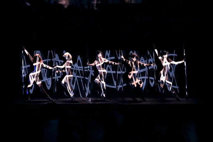 Paris Crazy Horse Cabaret Show Champagne & macarons