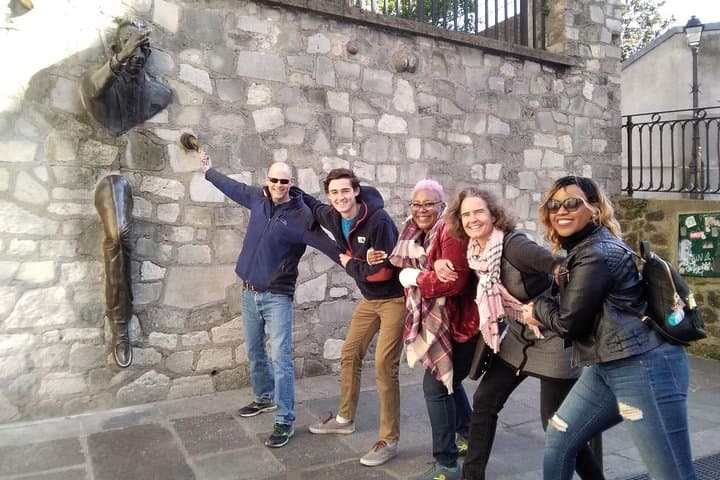 Le Passe-Muraille or The Passer Through Walls in Montmartre