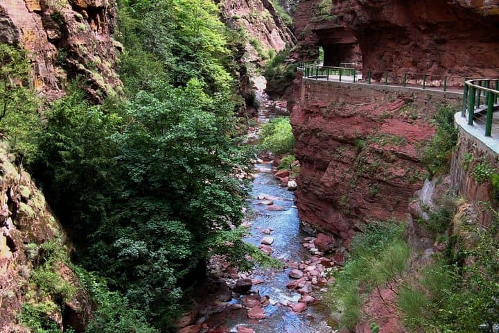 Fabulous Red Canyon and Entrevaux Private Full day Tour