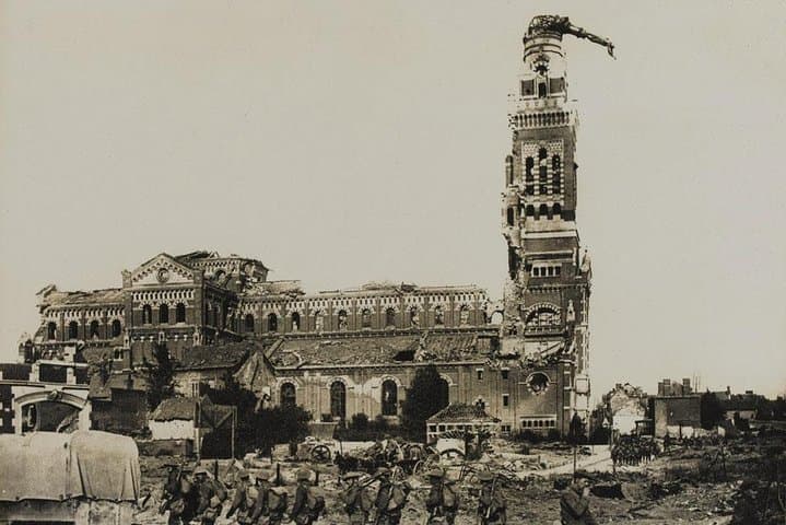 WW1 Somme Battlefield - Thiepval, Beaumont Hamel - Day trip from Paris (3/7 pax)