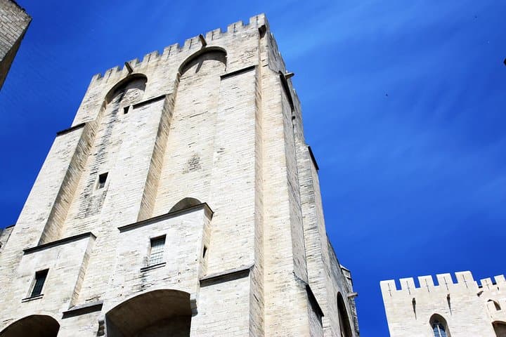 Avignon & the vineyards of Châteauneuf du Pape, where life is lived in its wine