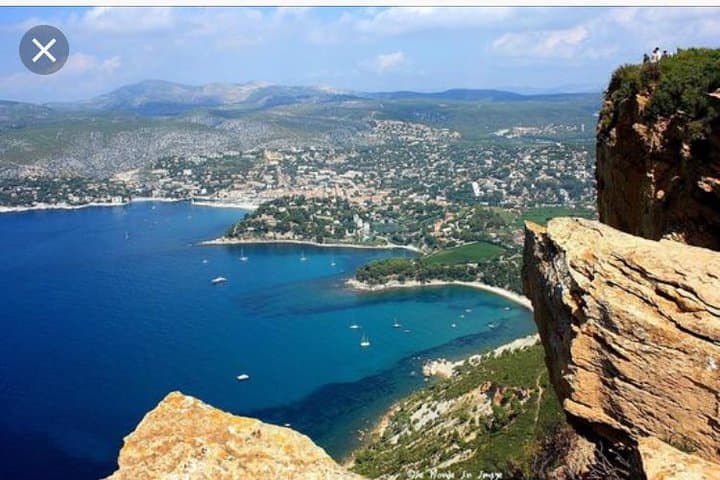 Discover the most beautiful places of Marseille and its region