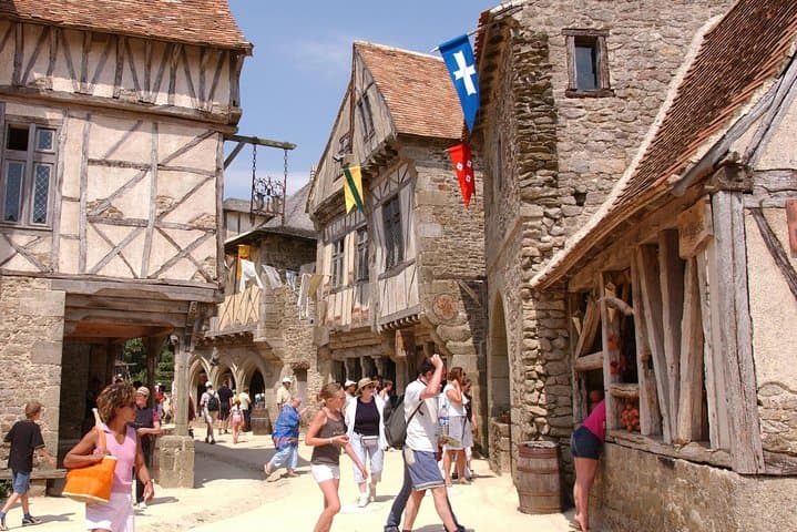 Provins - Medieval City Tour - Transportation Private Trip