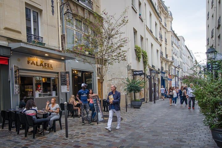 Batignolles Private Tour, Explore the Art & Bohemian Neighbourhood of Paris