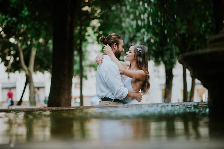 Private Photo Session with a Local Photographer in Versailles